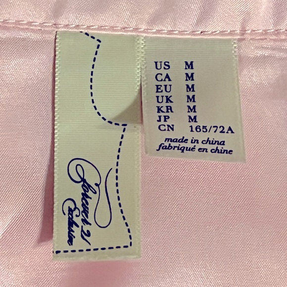 Forever 21 Flat Front High Waisted Shorty Shorts, Pink Silver | M - Picture 7 of 8